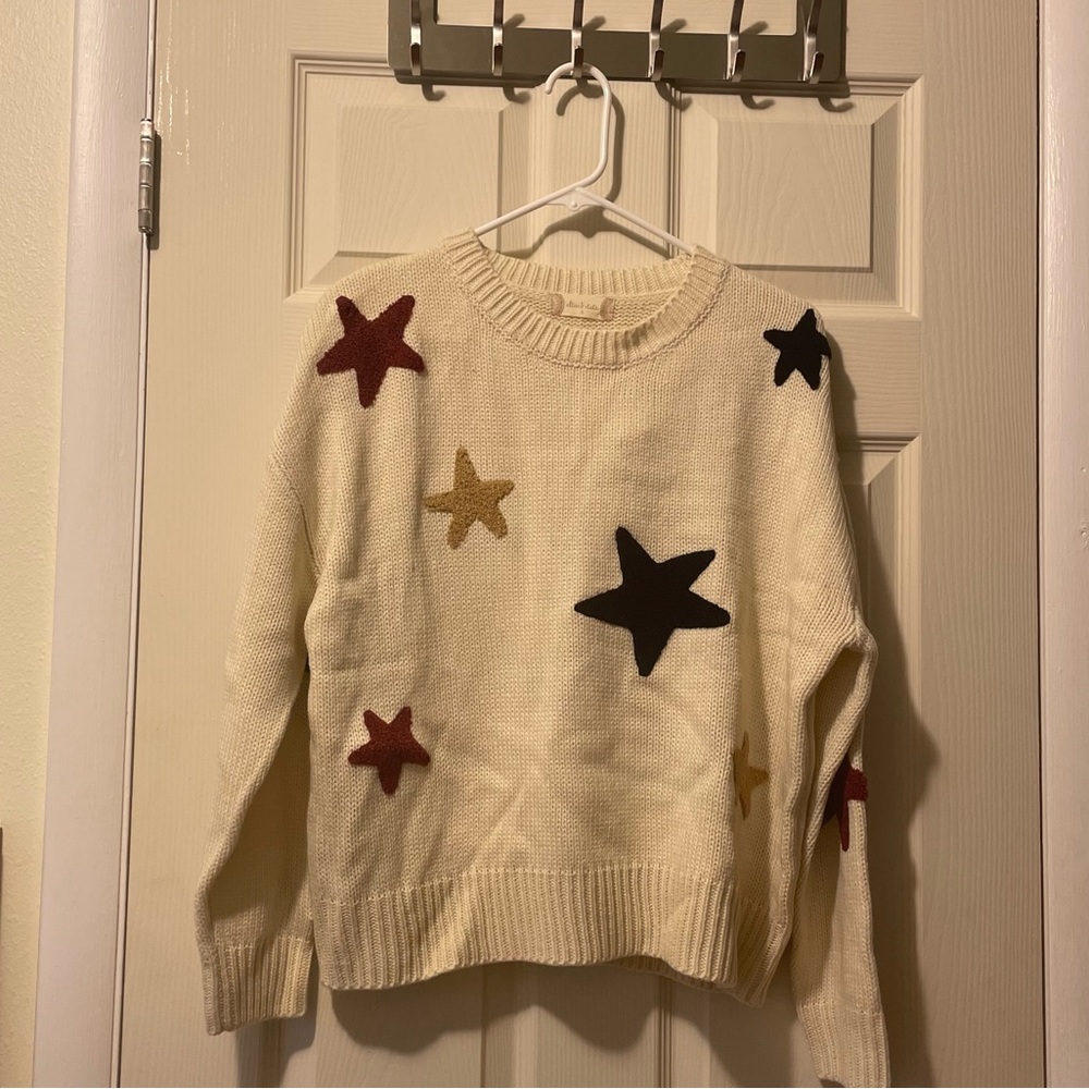 NEVER WORN: Altar’d State Star Sweater